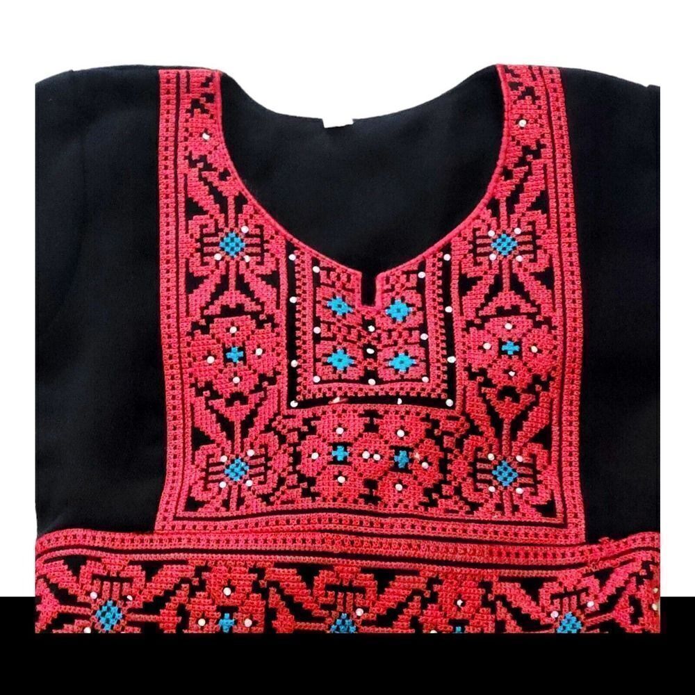 Beautiful Red and Black Embroidery Palestinian Girl Dress Thobe Tatreez Heritage - Picture 2 of 10